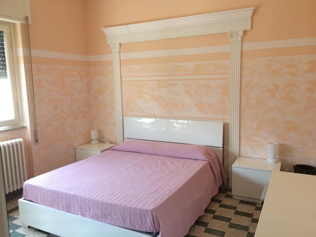 Villa Sophia Mare 1 Lido di Camaiore Exterior foto